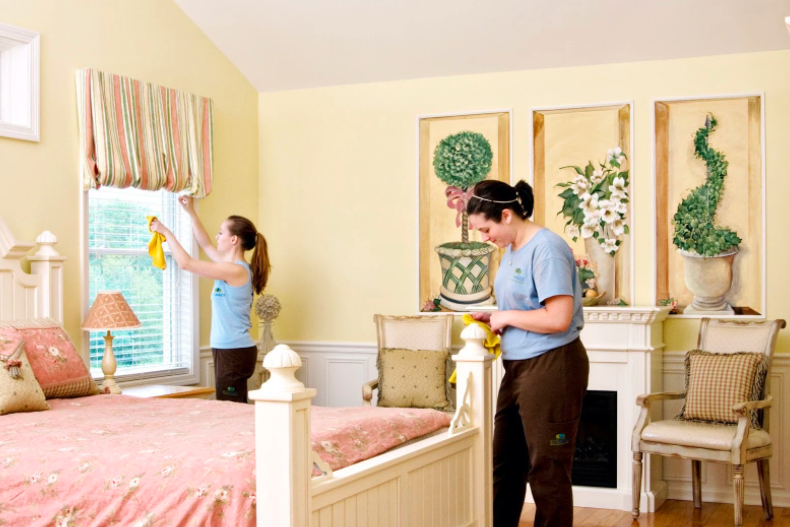 Đối với phòng ngủ nên trang trí và tạo không gian thoáng đãng để có nơi nghỉ ngơi chất lượng