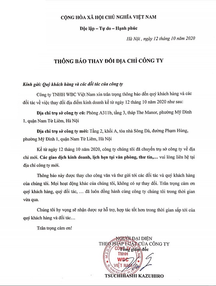 Mẫu thông báo truyền thống thể hiện sự trang trọng có tiêu ngữ và quốc ngữ