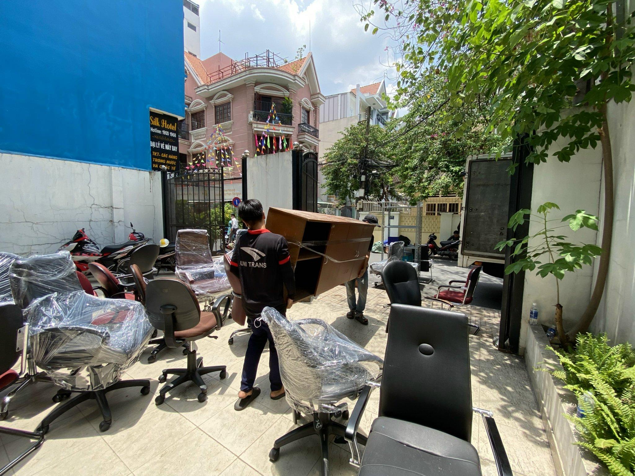 chuyển nhà quận 2, chuyển nhà 24/7, chuyển nhà trọn gói 247, chuyển nhà trọn gói hồ chí minh, chuyển nhà giá rẻ quận 2, dịch vụ dọn nhà quận 2, dọn nhà trọn gói quận 2, thuê xe chuyển nhà quận 2, chuyển nhà 247, chuyển nhà sang quận 2, chuyển nhà thân thiện, chuyển nhà trọn gói quận 2, chuyển nhà trọn gói tại quận 2, chuyển nhà tại quận 2, công ty chuyển nhà thân thiện, công ty thân thiện, dịch vụ chuyển nhà giá rẻ ở quận 2, dọn nhà quận 2, thùng giấy chuyển nhà quận 2, vận chuyển nhà giá rẻ hcm, vận chuyển nhà quận 2, vận chuyển nhà trọn gói quận 2, xe chuyển nhà quận 2, chuyển nhà trọn gói, chuyển nhà trọn gói tphcm, vận chuyển nhà trọn gói