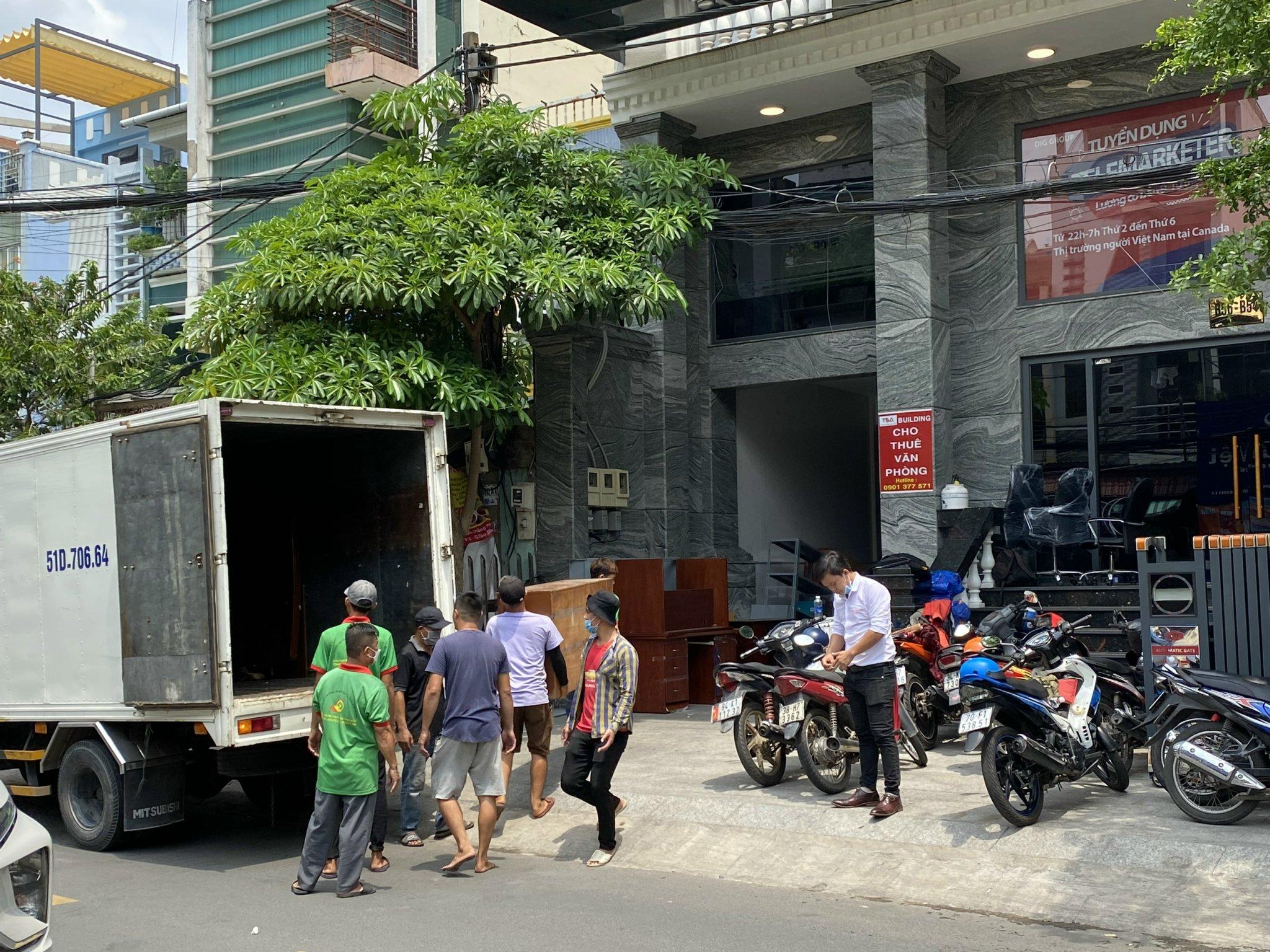 chuyển nhà trọn gói quận 1, chuyển nhà quận 1, dịch vụ vận chuyển nhà trọn gói, chuyển nhà 24/7, chuyển nhà trọn gói 247, chuyển nhà trọn gói hồ chí minh, dọn nhà trọn gói quận 1, vận chuyển nhà trọn gói hcm, chuyển nhà trọn gói, dịch vụ chuyển nhà trọn gói, chuyển nhà trọn gói tphcm, vận chuyển nhà trọn gói, chuyển nhà quận 1 giá rẻ, chuyển nhà trọn gói quận 1, chuyển nhà trọn gói quận 1, chuyển nhà trọn gói quận 1 tphcm, chuyển nhà trọn gói tại quận 1 tphcm, công ty chuyển nhà thân thiện, công ty thân thiện, mua thùng carton chuyển nhà quận 1, thuê xe tải nhỏ chuyển nhà quận 1, vận chuyển nhà giá rẻ hcm, vận chuyển nhà quận 1, vận chuyển nhà quận 1 giá rẻ, vận chuyển nhà trọn gói quận 1, vận chuyển nhà trọn gói quận 1, vận chuyển nhà ở quận 1