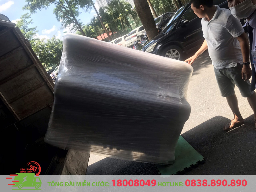 van chuyen dan piano quan 35