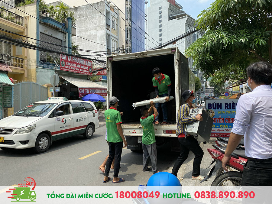 cong ty chuyen nha quan go vap10