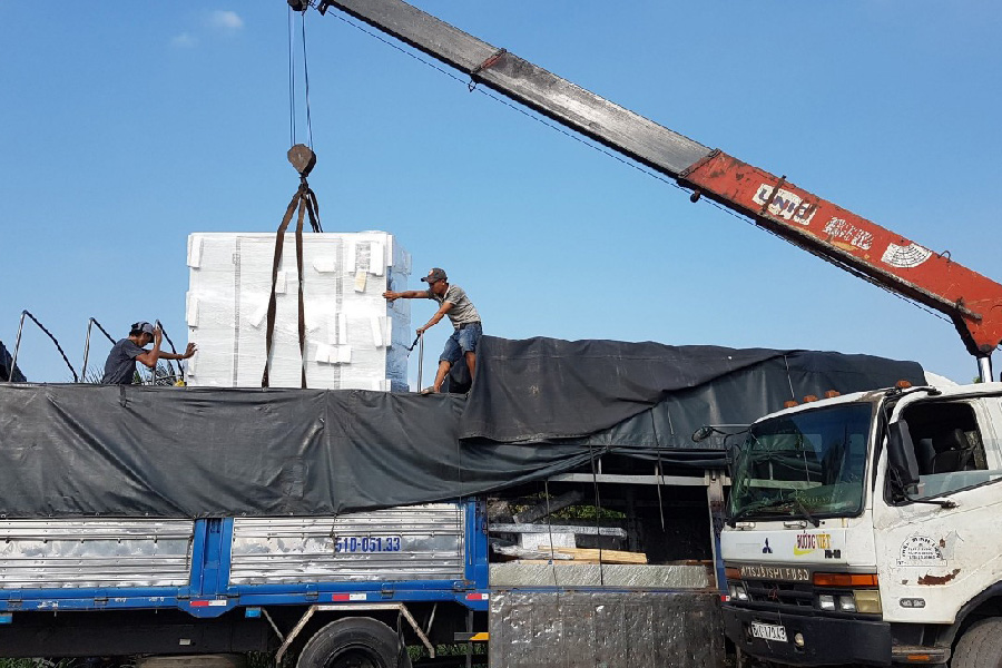 cho thue xe cau binh thanh10