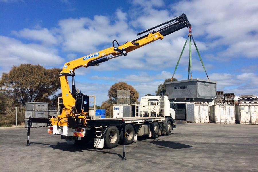 cho thue xe cau tai quan 119