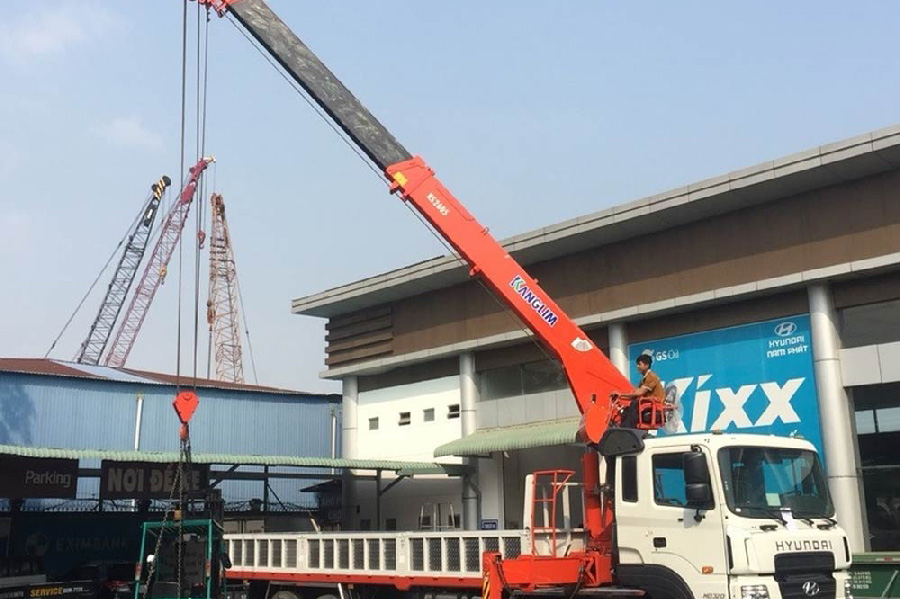 cho thue xe cau tai quan 426