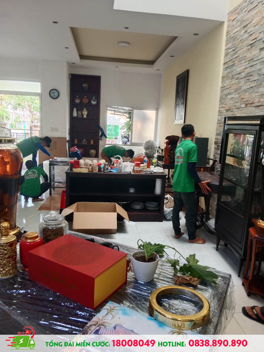 chuyen nha phuong xom chieu183